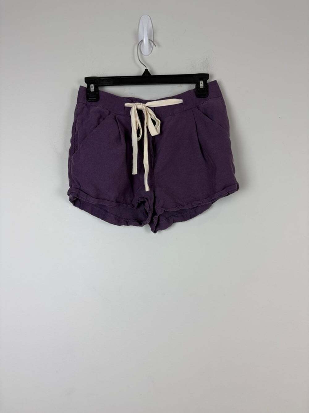 Wilfred Linen Purple Drawstring Casual Shorts with Cream Tie